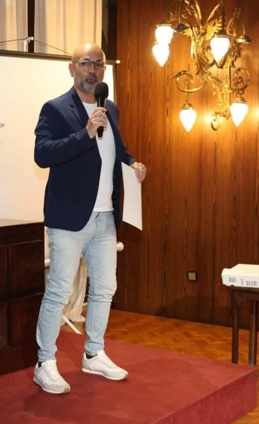 Alex Rigal, entrevistador profesional.